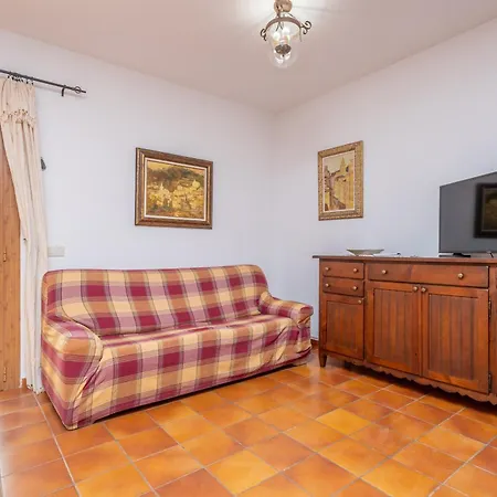 Villa Rafelino Llubi